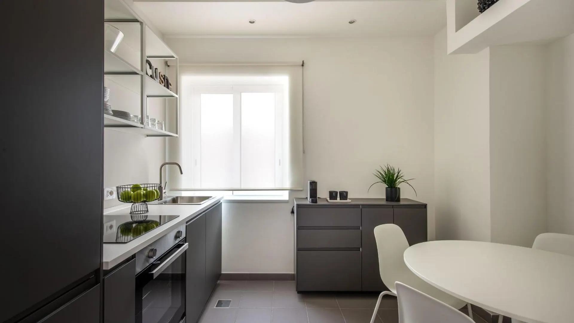 Ruggero City View Apartment By Wonderful Italy Palermo 0*,  Italy