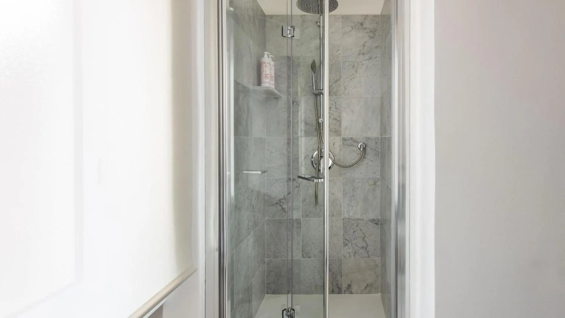 Ruggero City View Apartment By Wonderful Italy Palermo Italy