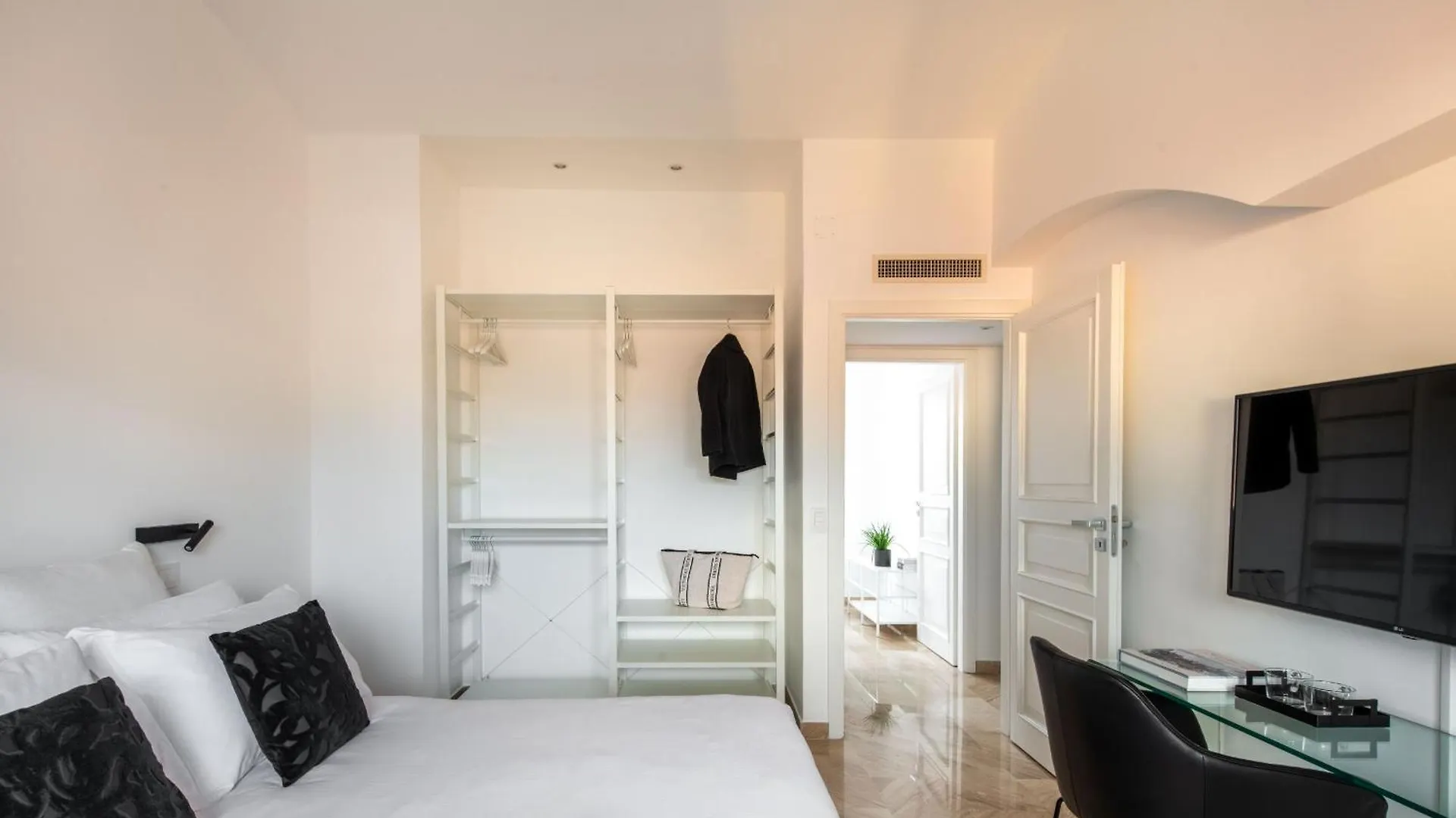 Ruggero City View Apartment By Wonderful Italy Palermo 0*,
