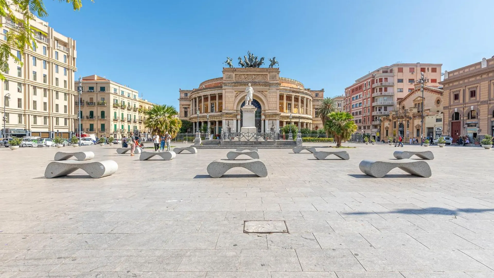 Ruggero City View Apartment By Wonderful Italy Palermo Italy